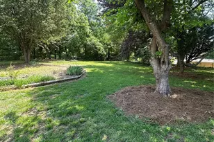1407 N College Ave, Newton, NC 28658 - Photo 26