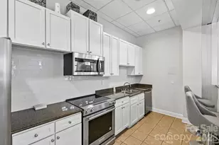 721 Governor Morrison St, Charlotte, NC 28211 - Photo 28