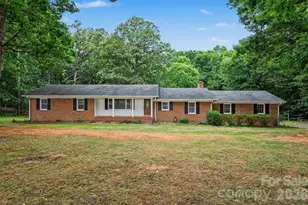 11980 Flowes Store Rd, Midland, NC 28107 - Photo 2