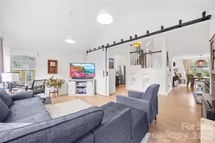 801 Mill Run Dr, Charlotte, NC 28209 - Photo 14