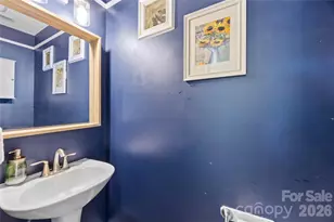 801 Mill Run Dr, Charlotte, NC 28209 - Photo 18