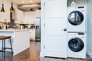 122 College St, Asheville, NC 28801 - Photo 12