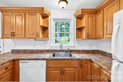 122 Coleman Avenue, Asheville, NC 28801 - Photo 6