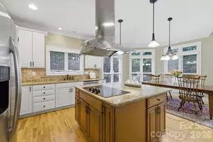 2420 Crofte Dr, Sherrills Ford, NC 28673 - Photo 6