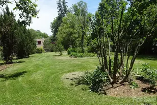 33 Church St, Weaverville, NC 28787 - Photo 26
