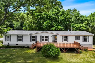 135 Prevost Street, Waynesville, NC 28786 - Photo 1