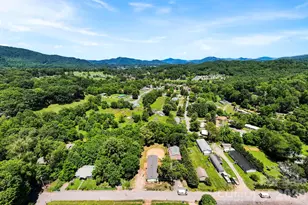 135 Prevost St, Waynesville, NC 28786 - Photo 32