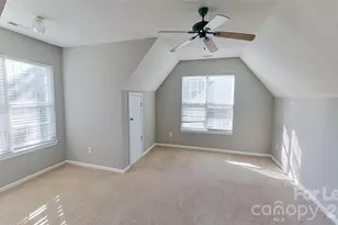 7236 Rock Island Rd, Charlotte, NC 28278 - Photo 10