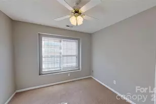 7236 Rock Island Rd, Charlotte, NC 28278 - Photo 6