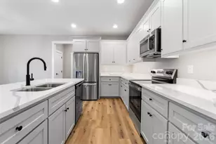 185 Shagbark Ct, West End, NC 27376 - Photo 16