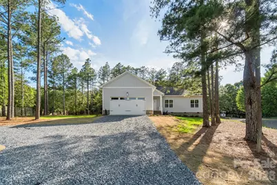 185 Shagbark Court, West End, NC 27376 - Photo 2