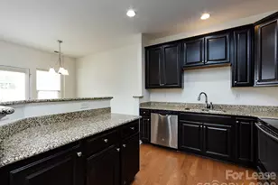 2436 Silverthorn Dr, Charlotte, NC 28273 - Photo 12