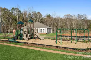 1045 Hallman Br Ln, Lincolnton, NC 28092 - Photo 32