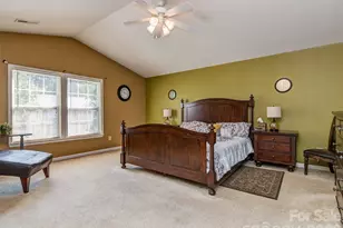 7829 Ponderosa Pine Ln, Charlotte, NC 28215 - Photo 22