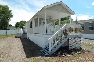 219 Pike Point, Waynesville, NC 28785 - Photo 2