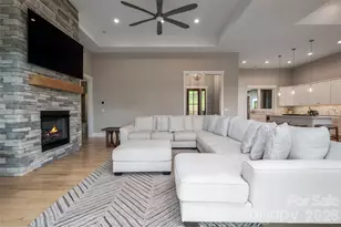 128 Saddle Ridge Dr, Alexander, NC 28701 - Photo 8
