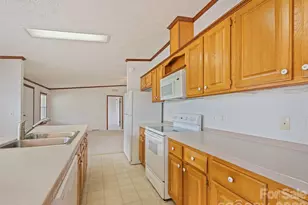 25 Lester Ln, Waynesville, NC 28785 - Photo 20