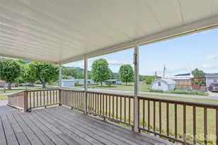 25 Lester Ln, Waynesville, NC 28785 - Photo 12