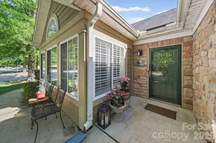 5418 Prosperity View Dr, Charlotte, NC 28269 - Photo 4