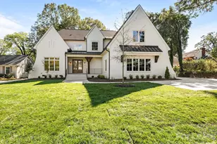 1511 Cavendish Ct, Charlotte, NC 28211 - Photo 2