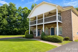 8017 Secluded Ln, Denver, NC 28037 - Photo 2