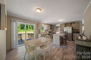151 Field Sparrow Ln, Hendersonville, NC 28792 - Photo 6