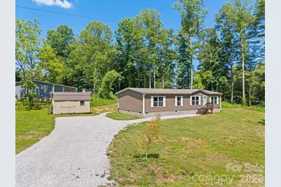 151 Field Sparrow Lane, Hendersonville, NC 28792 - Photo 2