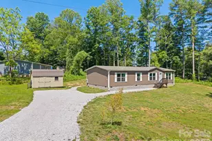 151 Field Sparrow Ln, Hendersonville, NC 28792 - Photo 2