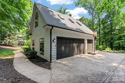 19315 Callaway Hills Lane, Davidson, NC 28036 - Photo 4