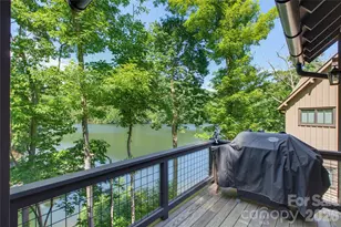 561 Harbor Ridge Dr, Tuckasegee, NC 28783 - Photo 26
