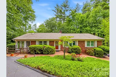 126 Surry Lane, Hendersonville, NC 28791 - Photo 2