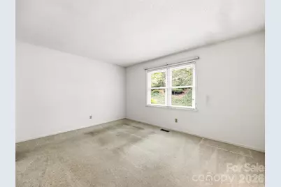 126 Surry Lane, Hendersonville, NC 28791 - Photo 24