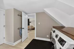 1910 Wensley Dr, Charlotte, NC 28210 - Photo 32