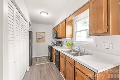 11007 Park Road, Charlotte, NC 28226 - Photo 14