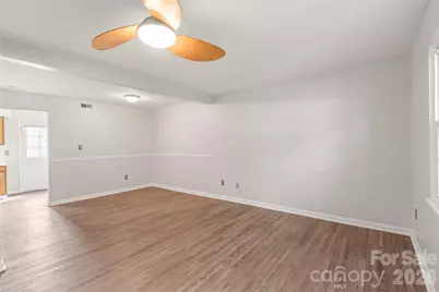 11007 Park Road, Charlotte, NC 28226 - Photo 8