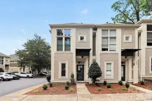 1073 Park West Dr, Charlotte, NC 28209 - Photo 4