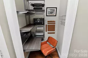 1073 Park West Dr, Charlotte, NC 28209 - Photo 18