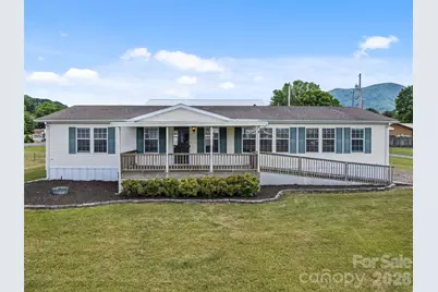 25 Lester Lane, Waynesville, NC 28785 - Photo 2