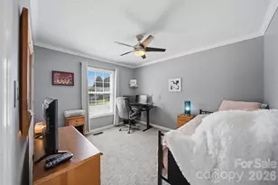 2104 Sheffield Ct NW, Conover, NC 28613 - Photo 16