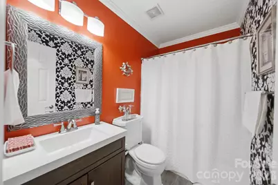 2104 Sheffield Court NW, Conover, NC 28613 - Photo 18