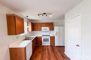 1841 Mission Oaks St, Kannapolis, NC 28083 - Photo 2