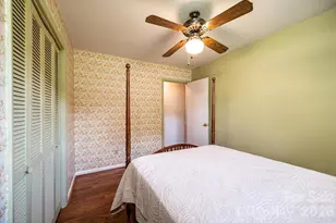 315 Shannonbrook Dr, Newton, NC 28658 - Photo 18