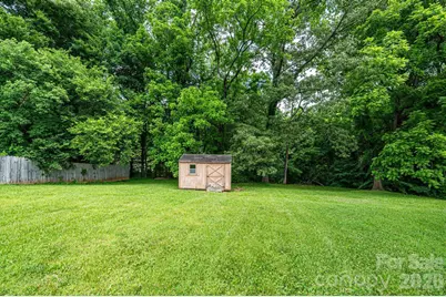 315 Shannonbrook Drive, Newton, NC 28658 - Photo 34