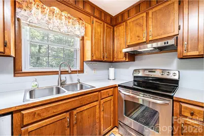 315 Shannonbrook Drive, Newton, NC 28658 - Photo 10
