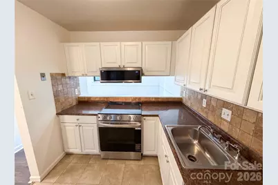 1625 Merry Oaks Road #D, Charlotte, NC 28205 - Photo 10