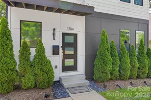 1704 Pegram St, Charlotte, NC 28205 - Photo 2