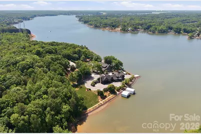 9719 Nine Eagles Lane, Charlotte, NC 28278 - Photo 6