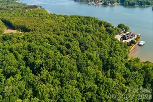 9719 9 Eagles Ln, Charlotte, NC 28278 - Photo 6