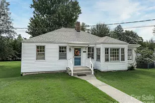 106 Green Acres Ave, Brevard, NC 28712 - Photo 2