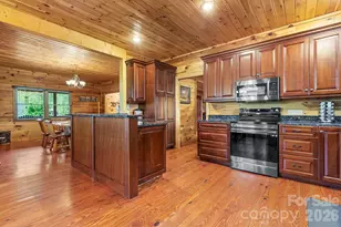 110 Mountain Crest Dr S, Marion, NC 28752 - Photo 14